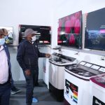 Zimbabwe Delegation Visited TV Factory